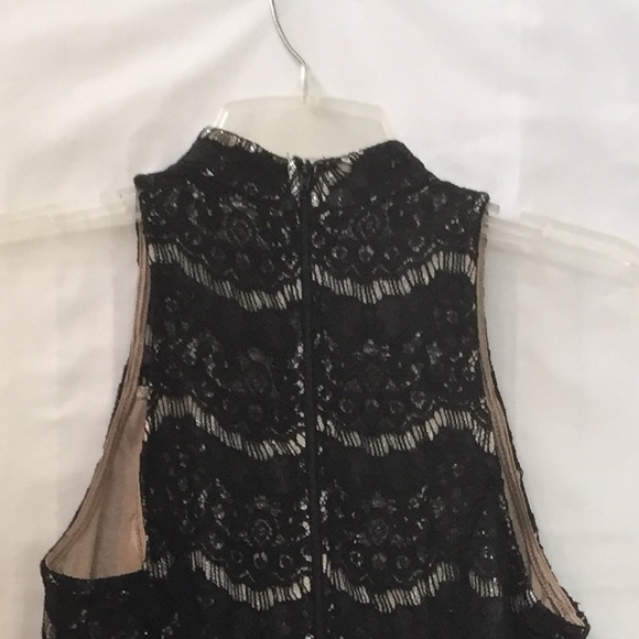 Black party dress! - Picture 2 of 4